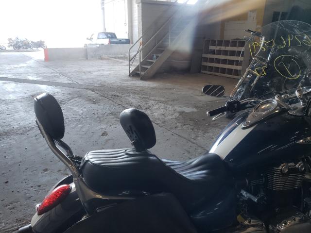 2010 TRIUMPH MOTORCYCLE THUNDERBIR SMTB01TL8AJ432451