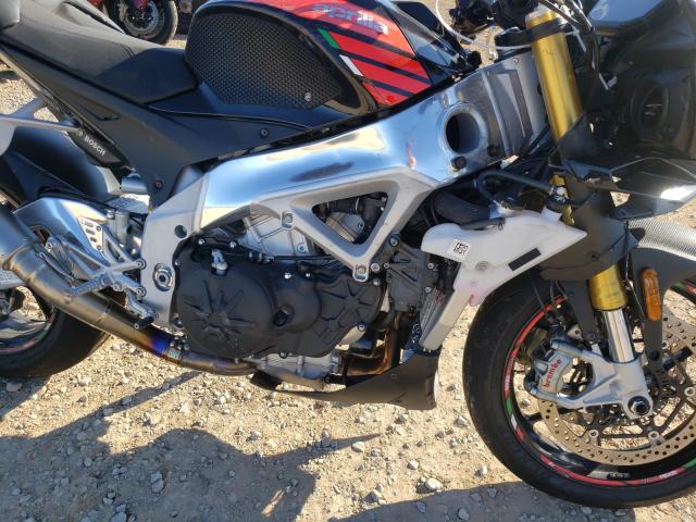 2018 APRILIA TUONO Z4KGU000JS000747