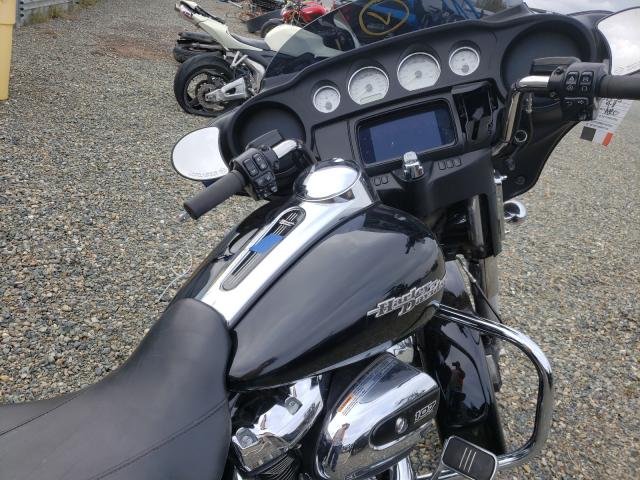 2019 HARLEY-DAVIDSON FLHX 1HD1KBC12KB654762