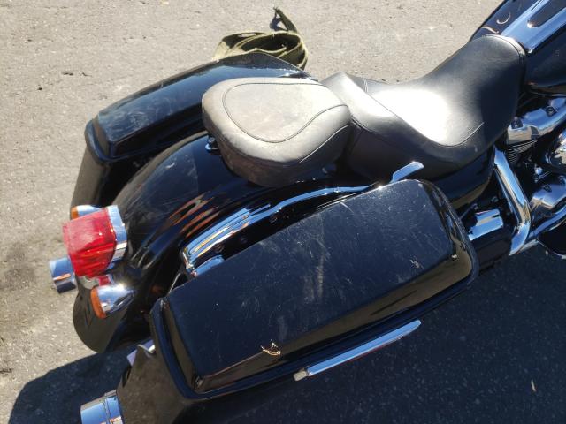 2019 HARLEY-DAVIDSON FLHT 1HD1FVC2XKB672442