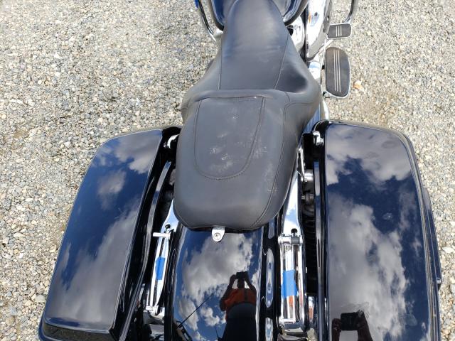 2019 HARLEY-DAVIDSON FLHX 1HD1KBC12KB654762