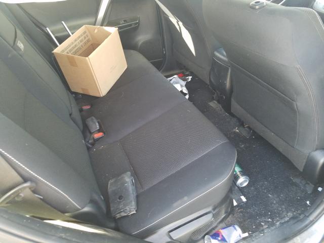 2018 TOYOTA RAV4 HV LE JTMRJREVXJD154545