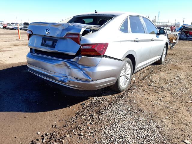 3VWC57BU5KM220075 Volkswagen Jetta 2019. Фото: 3