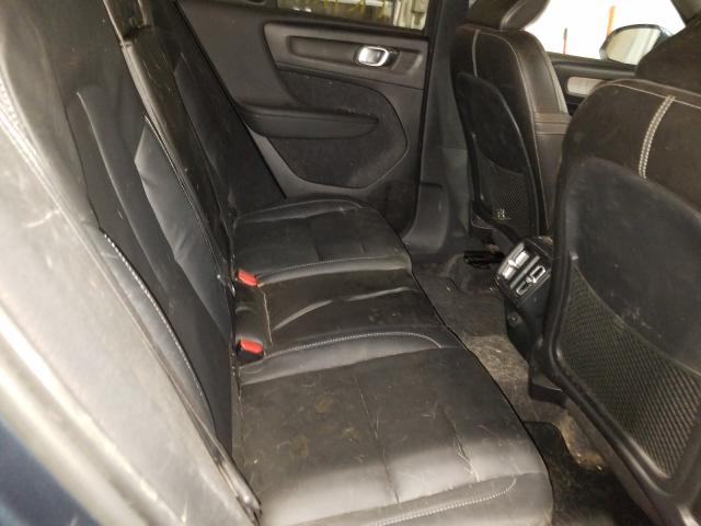 2019 VOLVO XC40 T5 IN YV4162UL8K2118515