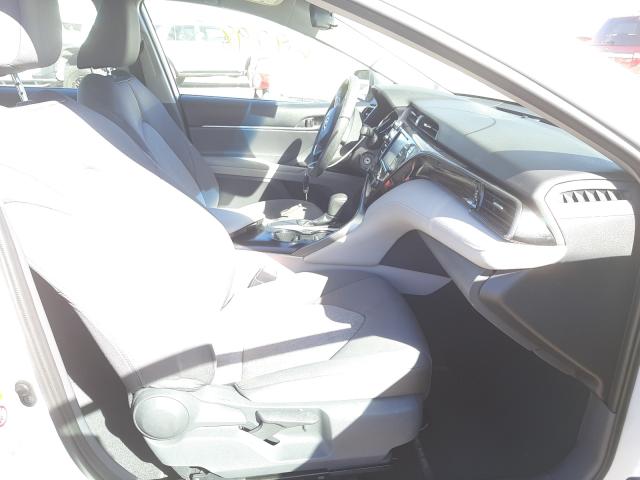 2019 TOYOTA CAMRY 4D 2 4T1B11HKXKU713156