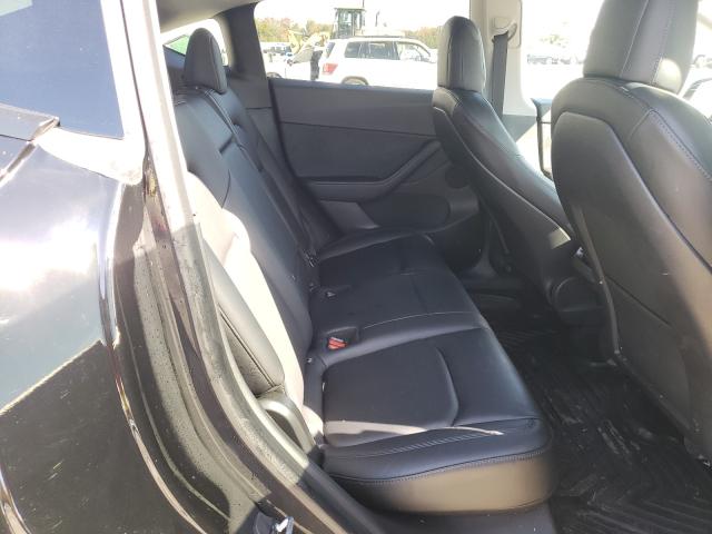 2021 TESLA MODEL Y 5YJYGDEE6MF077120
