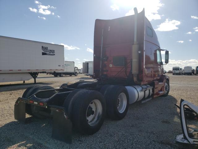 Фото: 4V4NC9TH06N444093 - 4