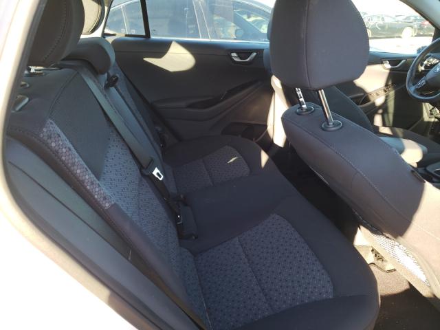 2019 HYUNDAI IONIQ KMHC65LD9KU172574