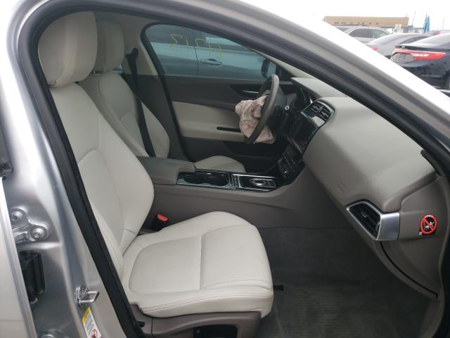 2017 JAGUAR XE SAJAR4BG1HA965162