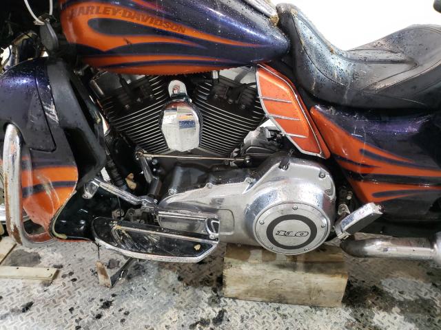2015 HARLEY-DAVIDSON FLHXSE CVO 1HD1PXN11FB962832