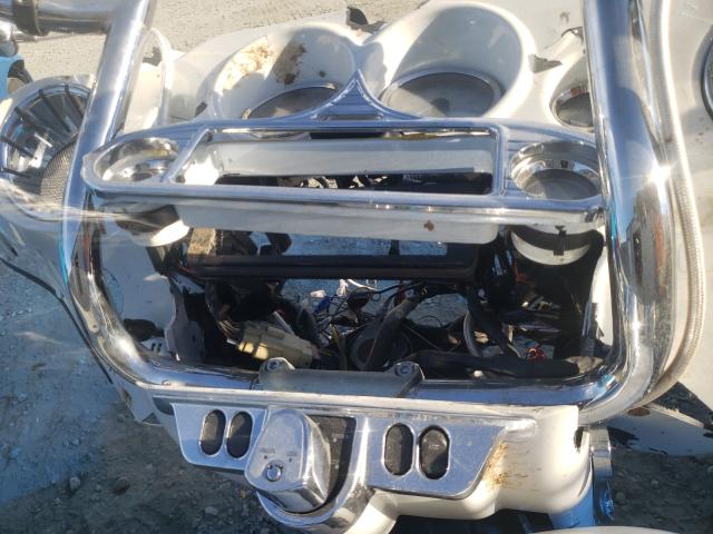 2008 HARLEY-DAVIDSON FLHX 1HD1KB4118Y623667