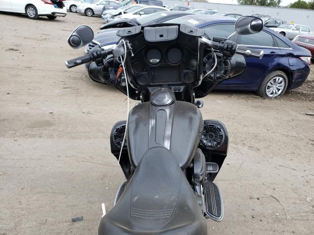 2010 HARLEY-DAVIDSON FLHX 1HD1KB412AB623069