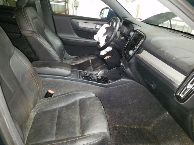 2019 VOLVO XC40 T5 IN YV4162UL8K2118515