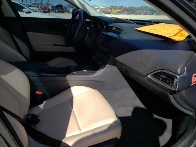 2018 JAGUAR XE SAJAR4FX2JCP36512