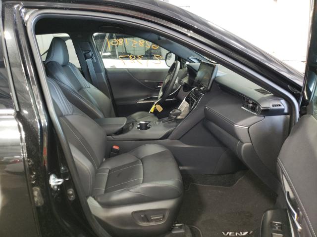 2021 TOYOTA VENZA XLE JTEAAAAH3MJ011128