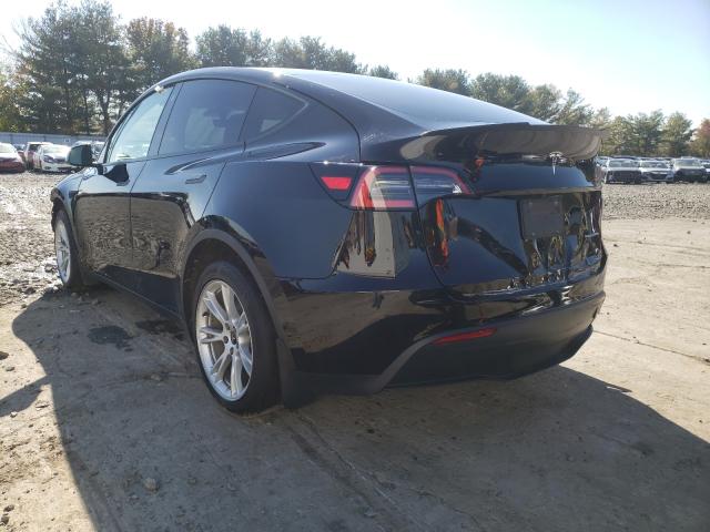 2021 TESLA MODEL Y 5YJYGDEE6MF077120