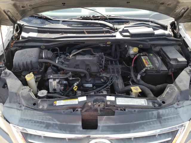 2010 VOLKSWAGEN ROUTAN 2V4RW3D18AR295338