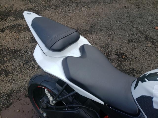2015 YAMAHA YZFR6 JYARJ16E8FA032948