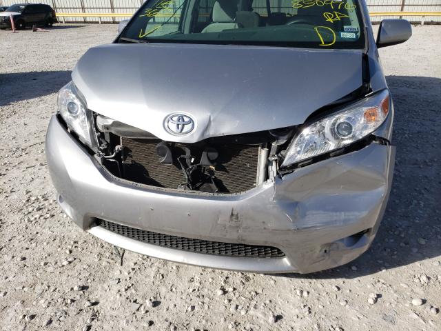 2017 TOYOTA SIENNA LE 5TDKZ3DC3HS850976