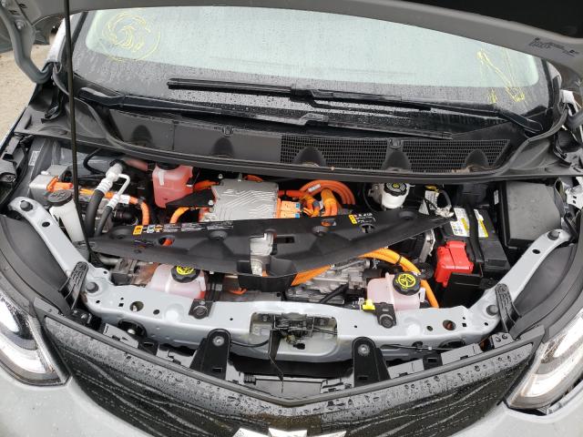 2021 CHEVROLET BOLT EV LT 1G1FY6S09M4106392