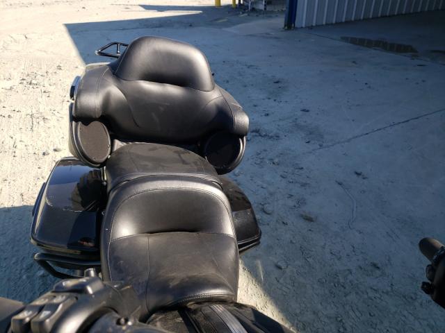 2021 HARLEY-DAVIDSON FLTRK 1HD1KZF17MB623577