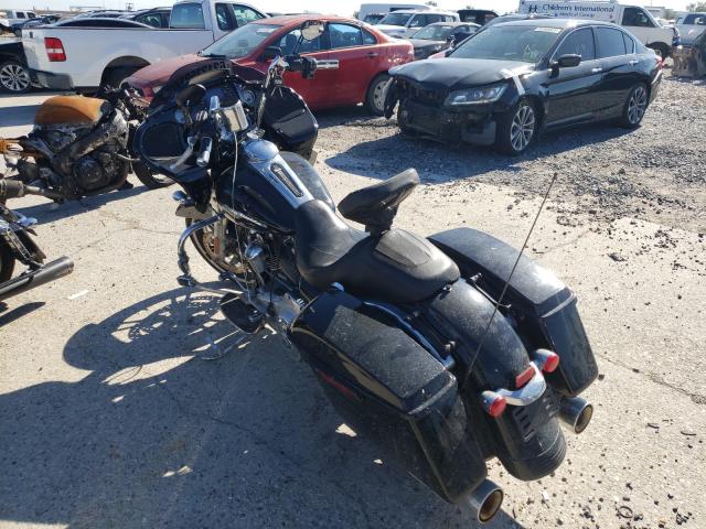 2017 HARLEY-DAVIDSON FLTRX ROAD 1HD1KHC1XHB613243