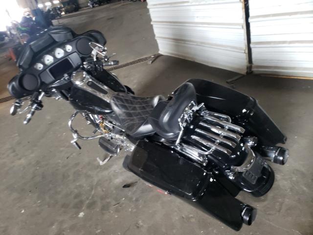 2020 HARLEY-DAVIDSON FLHX 1HD1KBC1XLB675554