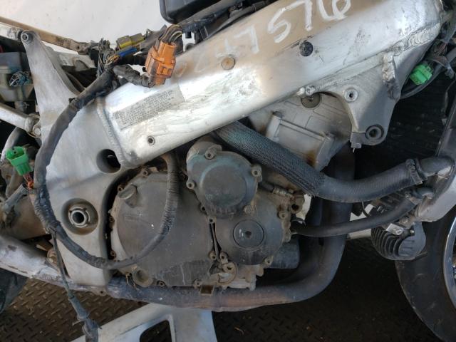 2002 SUZUKI GSX-R600 JS1GN7BA922100565