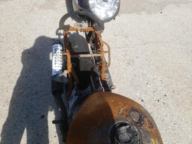 2001 SUZUKI GSX1300 R JS1GW71A712102828