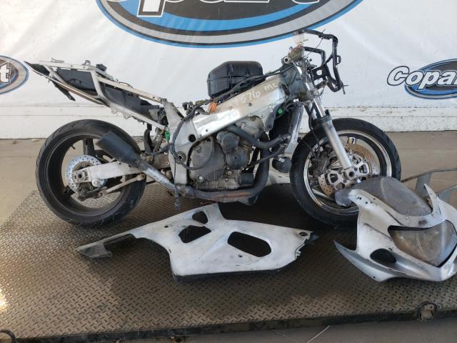 2002 SUZUKI GSX-R600 JS1GN7BA922100565