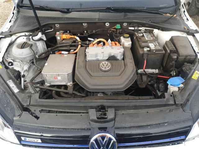 2016 VOLKSWAGEN E-GOLF SE WVWKP7AU7GW915191
