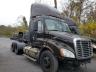 2015 FREIGHTLINER  CASCADIA 1