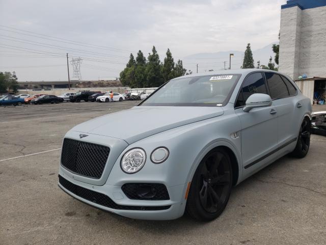 VIN SJAAC2ZV0JC017419 2018 Bentley Bentayga no.2