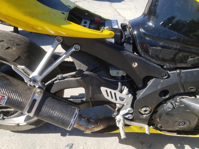 2005 SUZUKI GSX-R1000 JS1GT76A952101901
