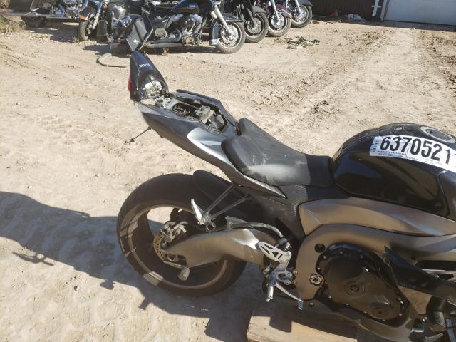 2011 SUZUKI GSX-R1000 JS1GT78A4B2101247