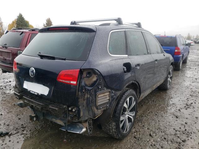 2017 VOLKSWAGEN TOUAREG WO WVGRF7BP3HD003385