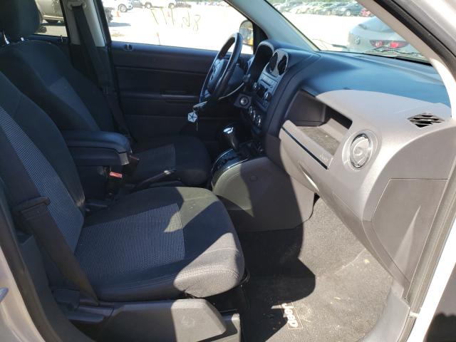 1J4NT1FB5BD260752 Jeep Compass Sport