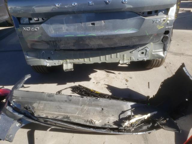 2020 VOLVO XC60 T5 IN YV4102RL0L1499861
