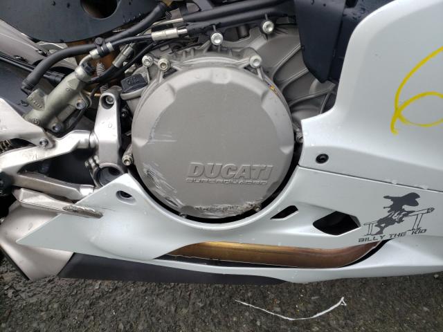 2019 DUCATI SUPERBIKE ZDM14B1W6KB010244