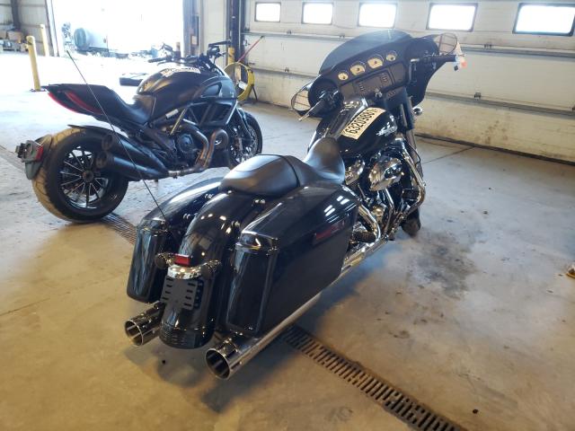 2019 HARLEY-DAVIDSON FLHX 1HD1KBC10KB647583