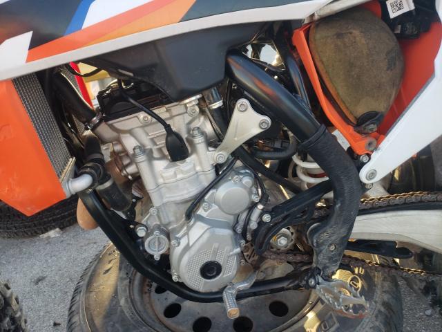 2021 KTM 250 SX-F VBKSXK438MM152352