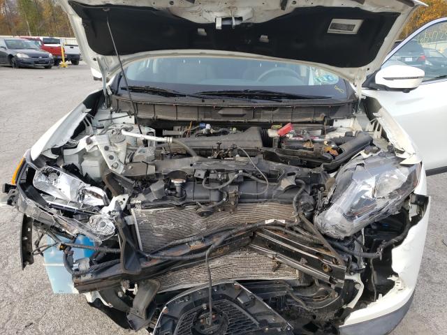 2016 NISSAN ROGUE S/SV KNMAT2MV7GP736044