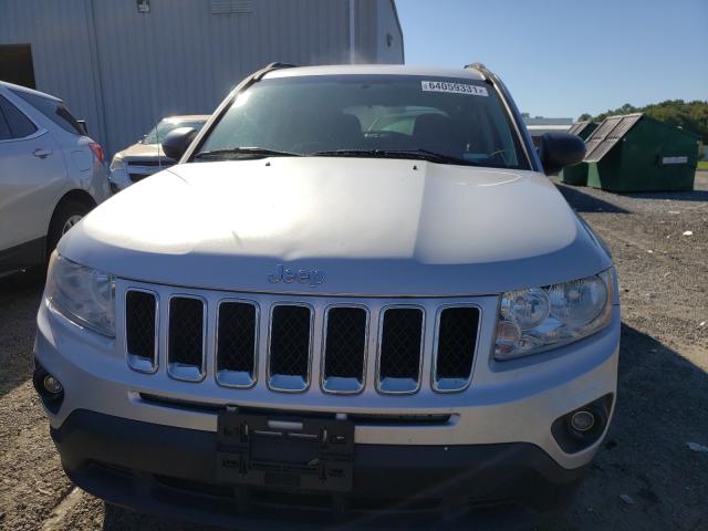 1J4NT1FB5BD260752 Jeep Compass Sport