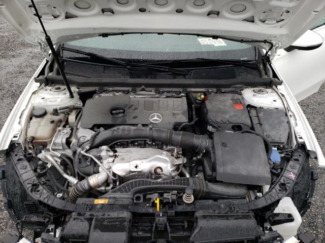 2019 MERCEDES-BENZ A 220 4MAT WDD3G4FB5KW001157