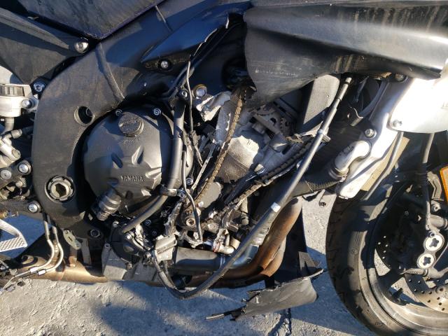 2017 YAMAHA YZFR6 C JYARJ28Y0HA001001