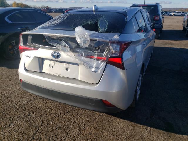 2021 TOYOTA PRIUS SPEC JTDKAMFU1M3134933