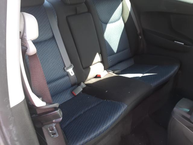 2013 HYUNDAI ELANTRA CO KMHDH6AE2DU000325