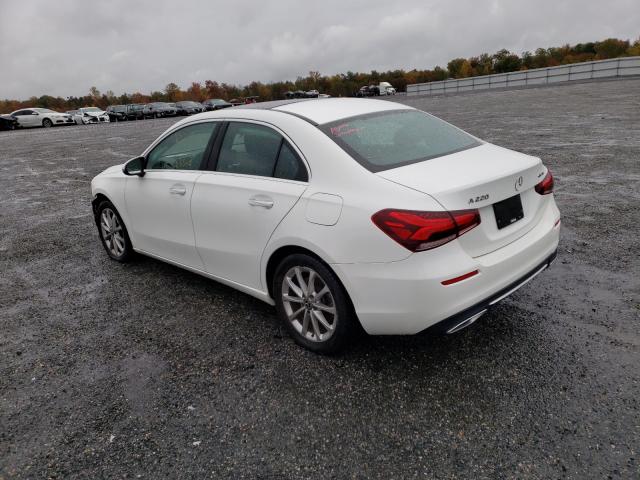 2019 MERCEDES-BENZ A 220 4MAT WDD3G4FB5KW001157