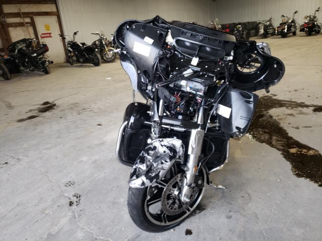 2020 HARLEY-DAVIDSON FLHTK 1HD1KEF17LB658143