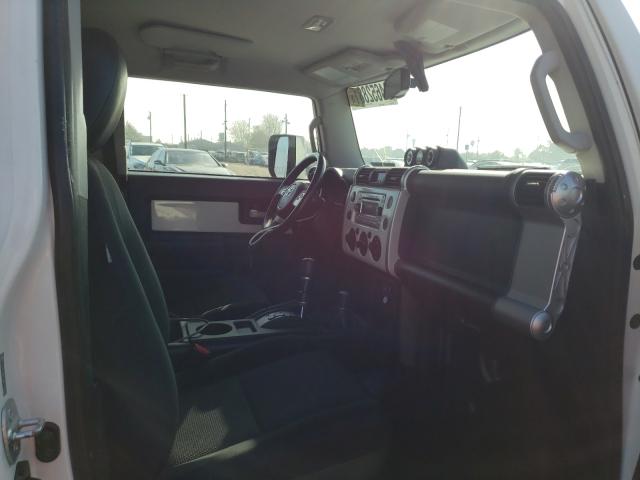 2011 TOYOTA FJ CRUISER JTEBU4BF1BK102545